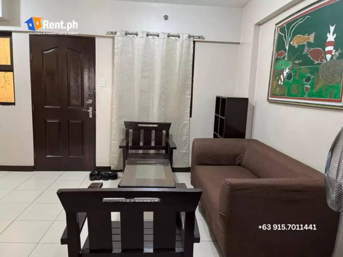 2-BR with balcony Med-rise Condo in Las Pinas - photo 3