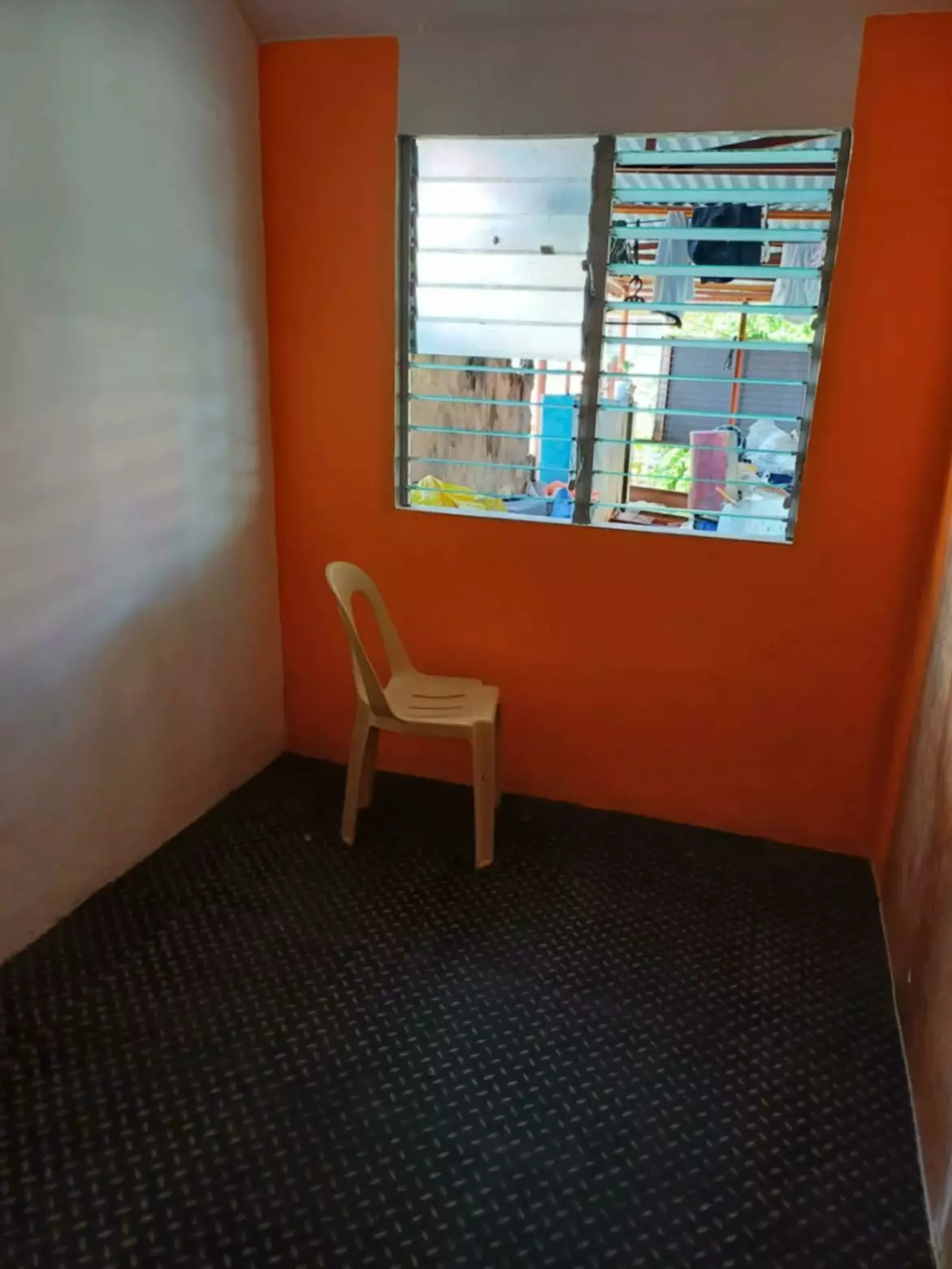 Own a residential property with an existing business setup already in place. - photo 7