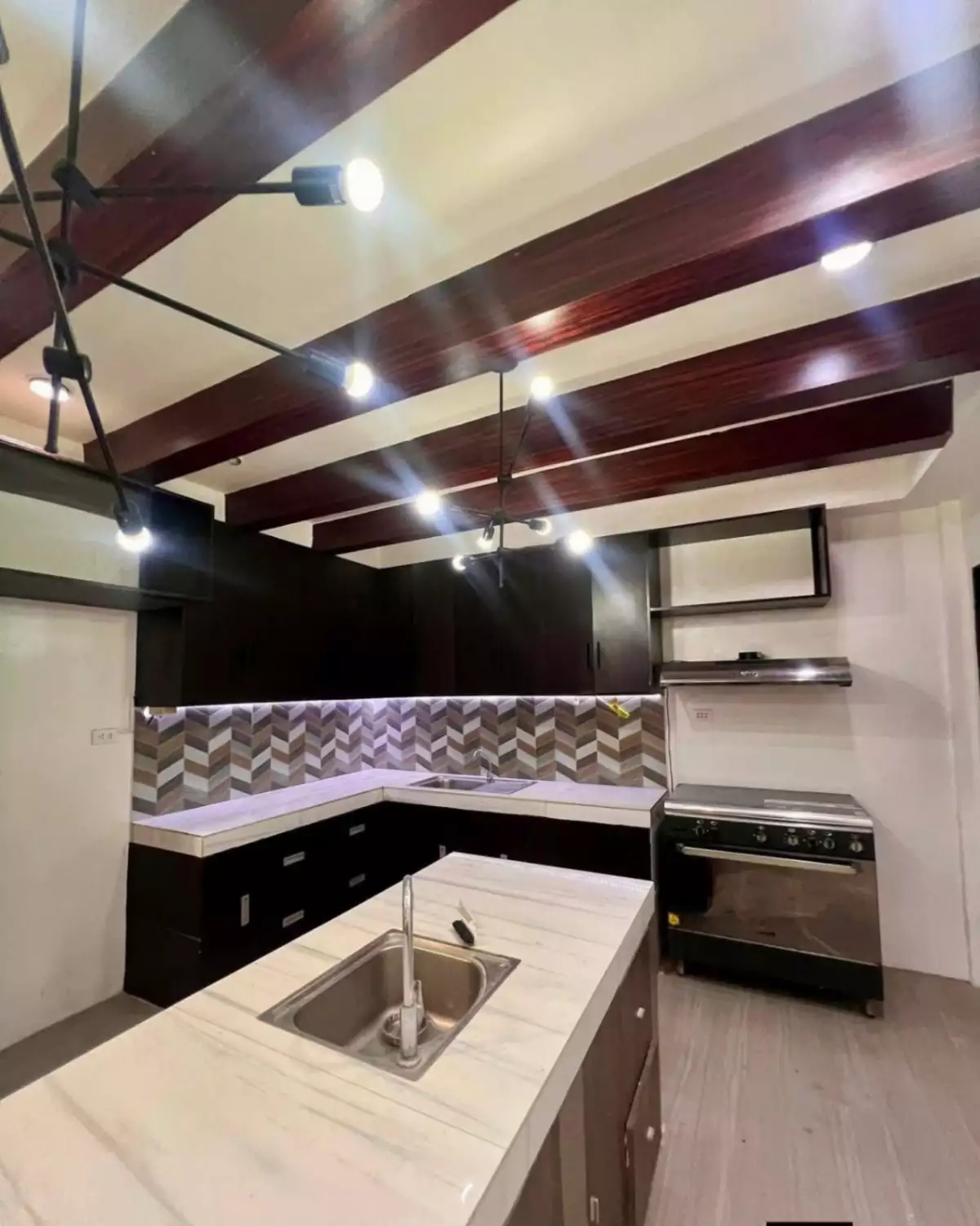 House and Lot near Savemore Malakas, General Santos City, SOCCSKSARGEN - photo 6