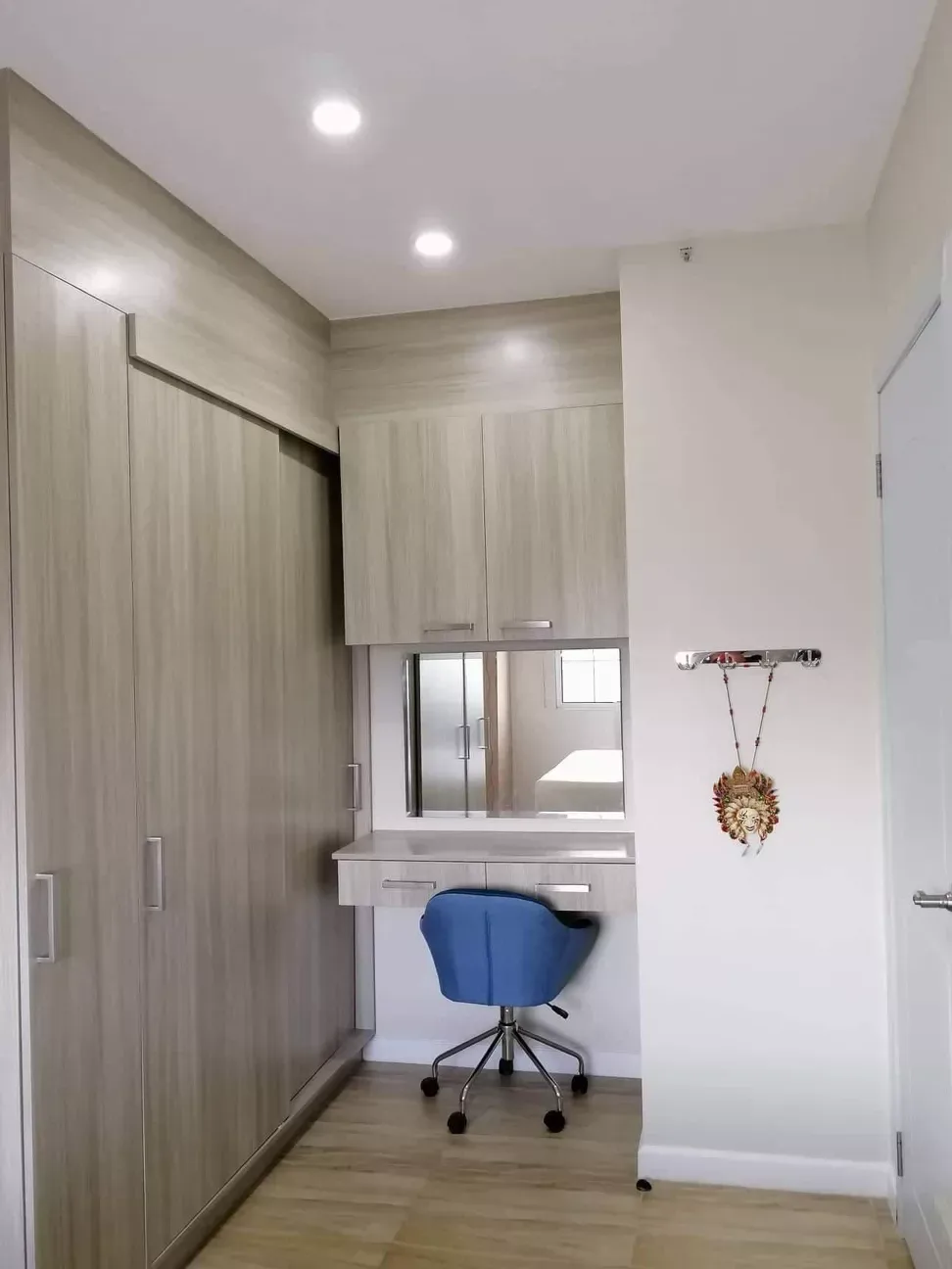 FOR SALE: 1 BR CONDO WITH BALCONY IN APPLEONE BANAWA - photo 2