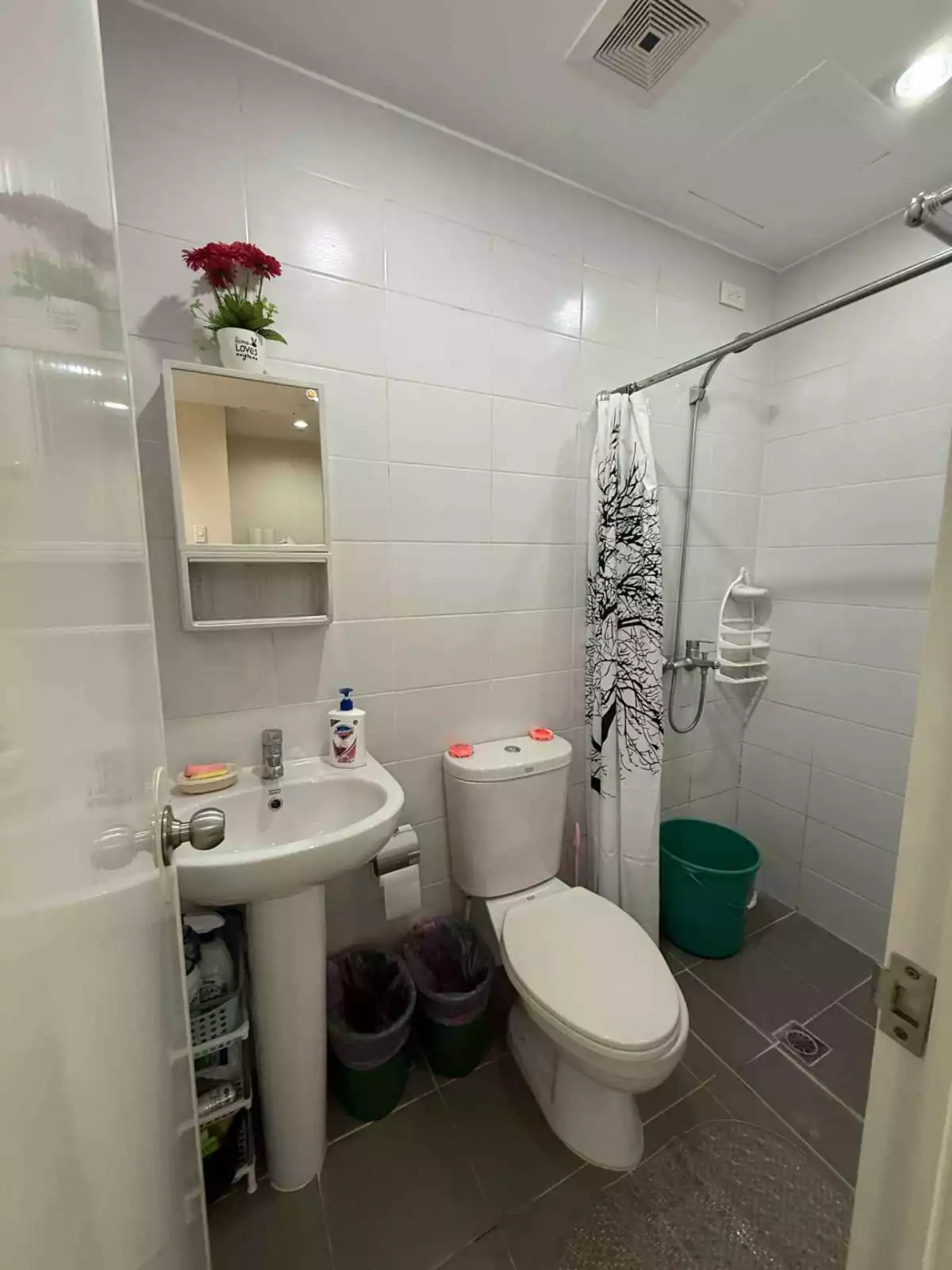 Condominium for rent in Mandaue Cebu - photo 3