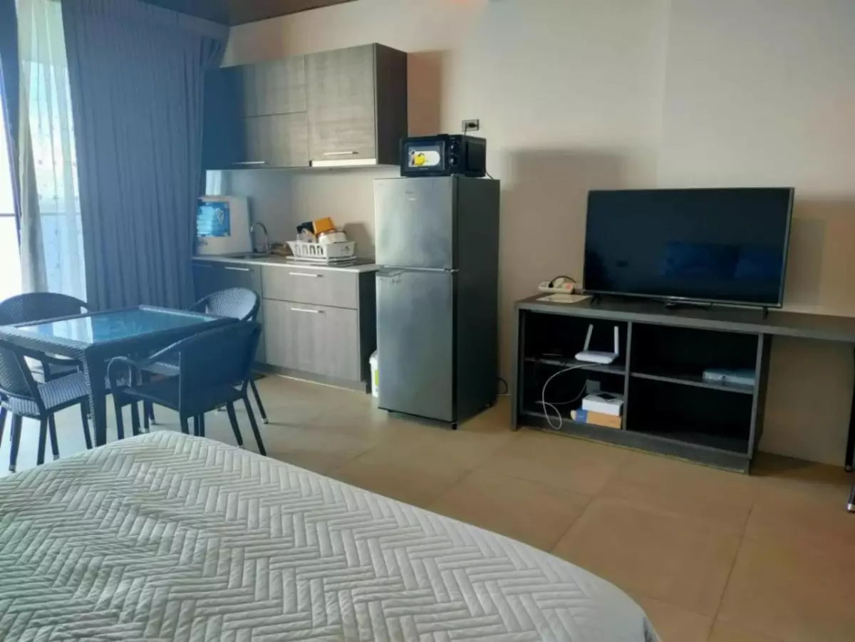 FOR RENT: FULLY FURNISHED STUDIO UNIT AT THE REEF MACTAN - photo 4