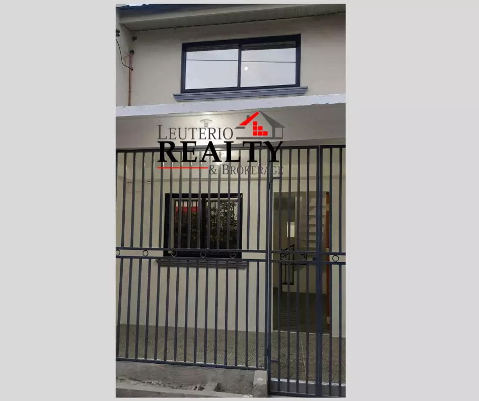 Townhouse for Sale in Cararayan Naga City - photo 2