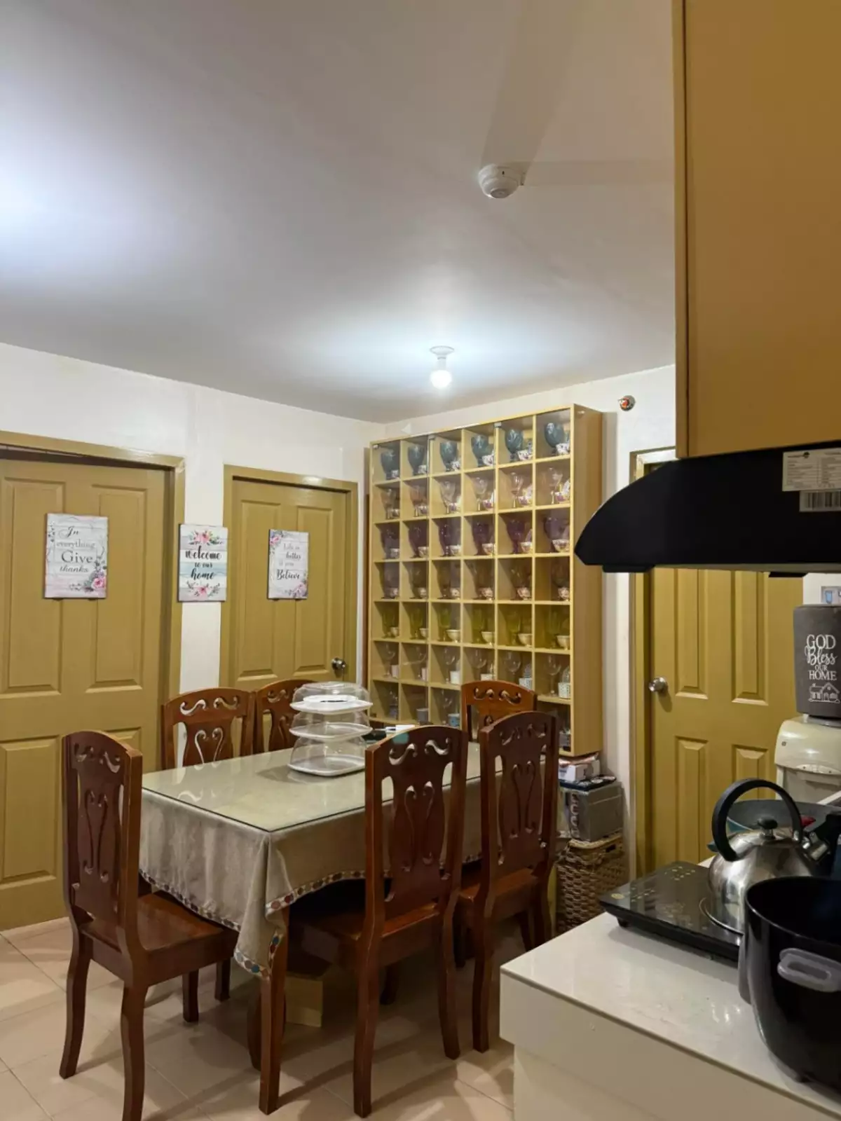 8 Spatial 2 BR condo unit for sale. - photo 3