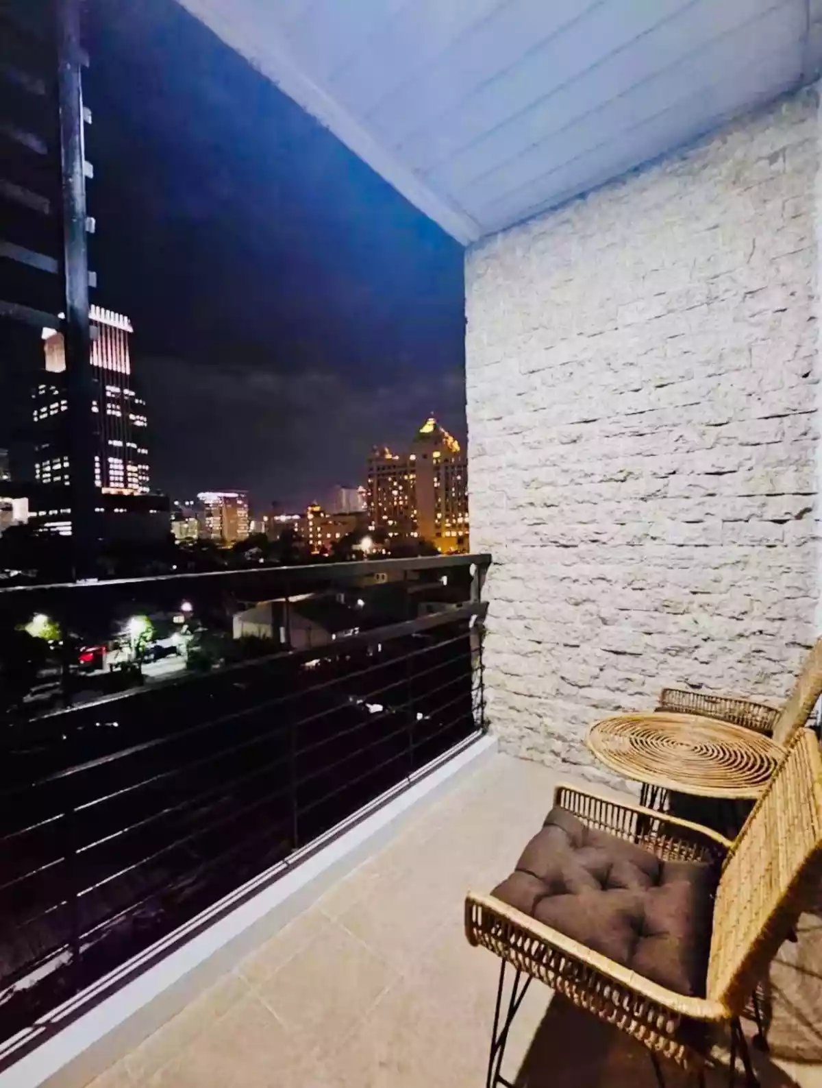 Great Deal - Near Ayala - 1BR 49.5 sqm - Fully Furnish - photo 6