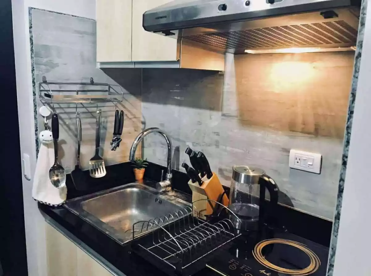 For Rent: Fully Furnished 1BR Unit in Solinea Tower 1, 31st Floor - photo 5