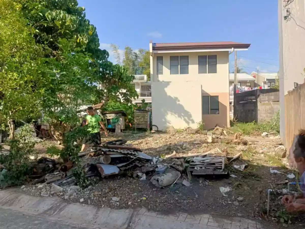 Lot for Sale – Prime Location in Naga City - photo 3