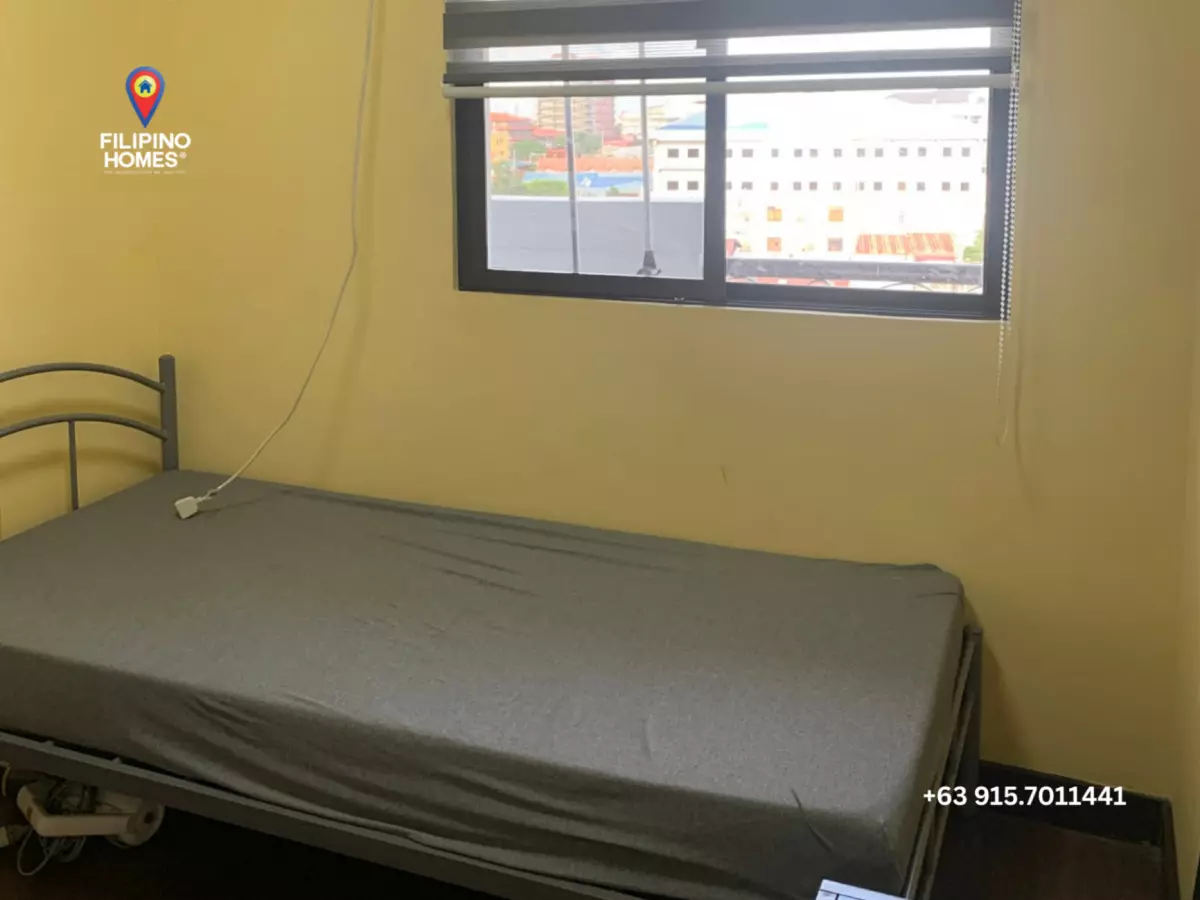 2-Bedroom with balcony Spacious Condo in Las Pinas for Sale - photo 6