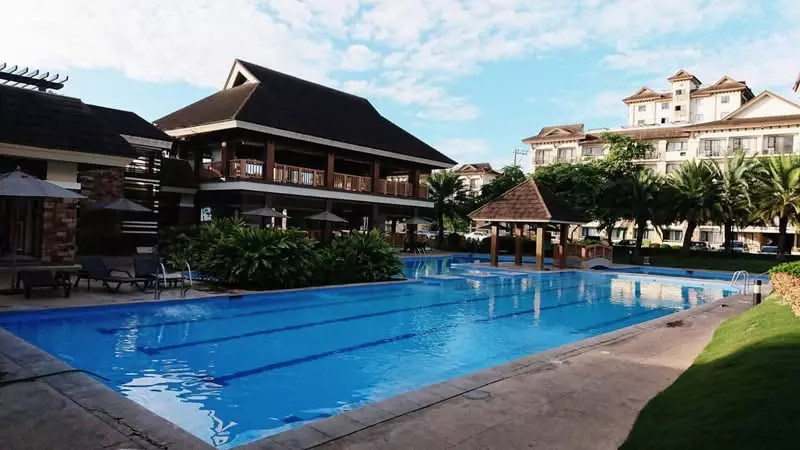 ONE OASIS CEBU WITH GOLF COURSE VIEW - photo 6