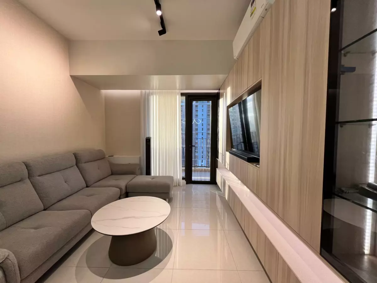 For sale Fully furnished 2 bedroom corner condo unit in Mandani Bay — 2 Bedrooms in Centro, Mandaue City, Cebu — Photo 4