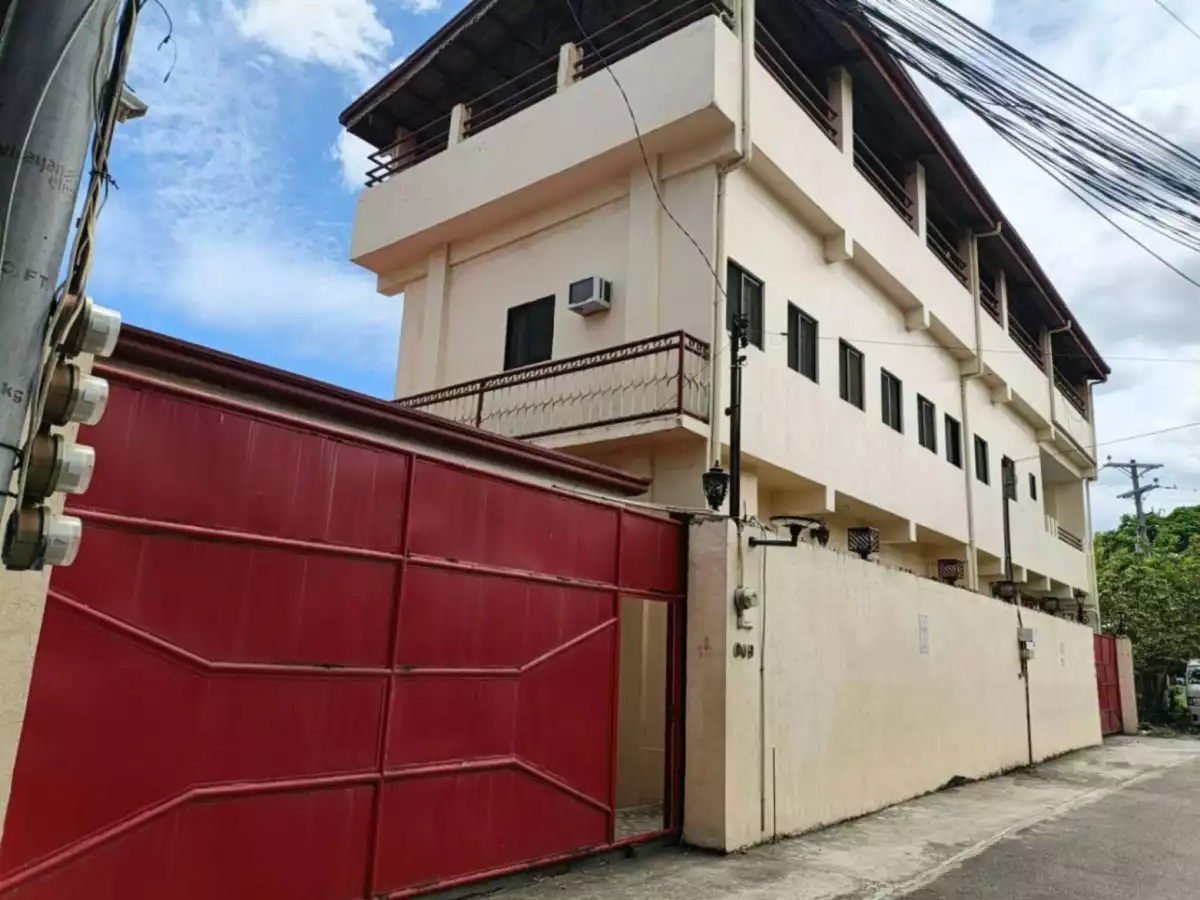 4 Storey Building For Sale in Espina Village - photo 3