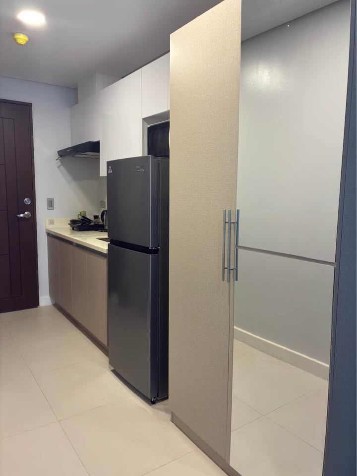 Open photo 14 of 19 — Furnished Studio Unit For Rent at 38 Park Avenue, Cebu IT Park