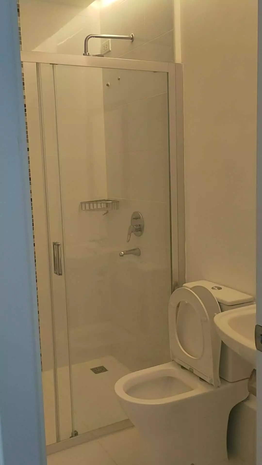 FOR RENT: 1 BEDROOM UNIT IN APPLEONE BANAWA - photo 2