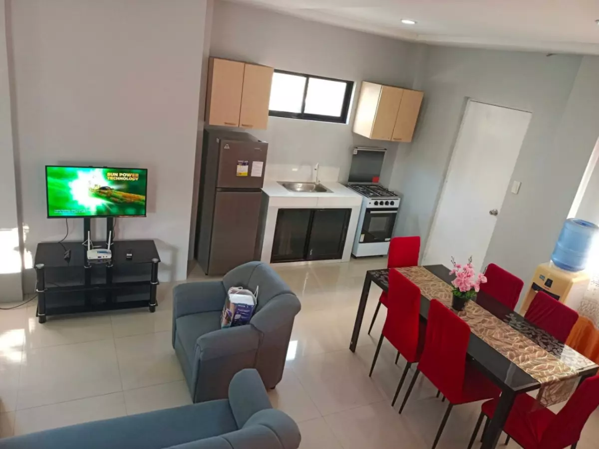 ODE 3 HOUSE & LOT FOR SALE - photo 3