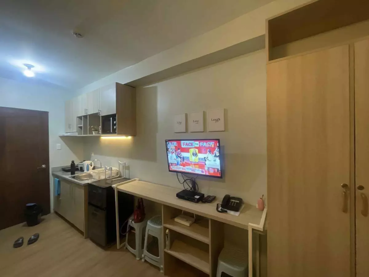 FURNISHED STUDIO UNIT AT MIVESA GARDEN RESIDENCES LAHUG - photo 5