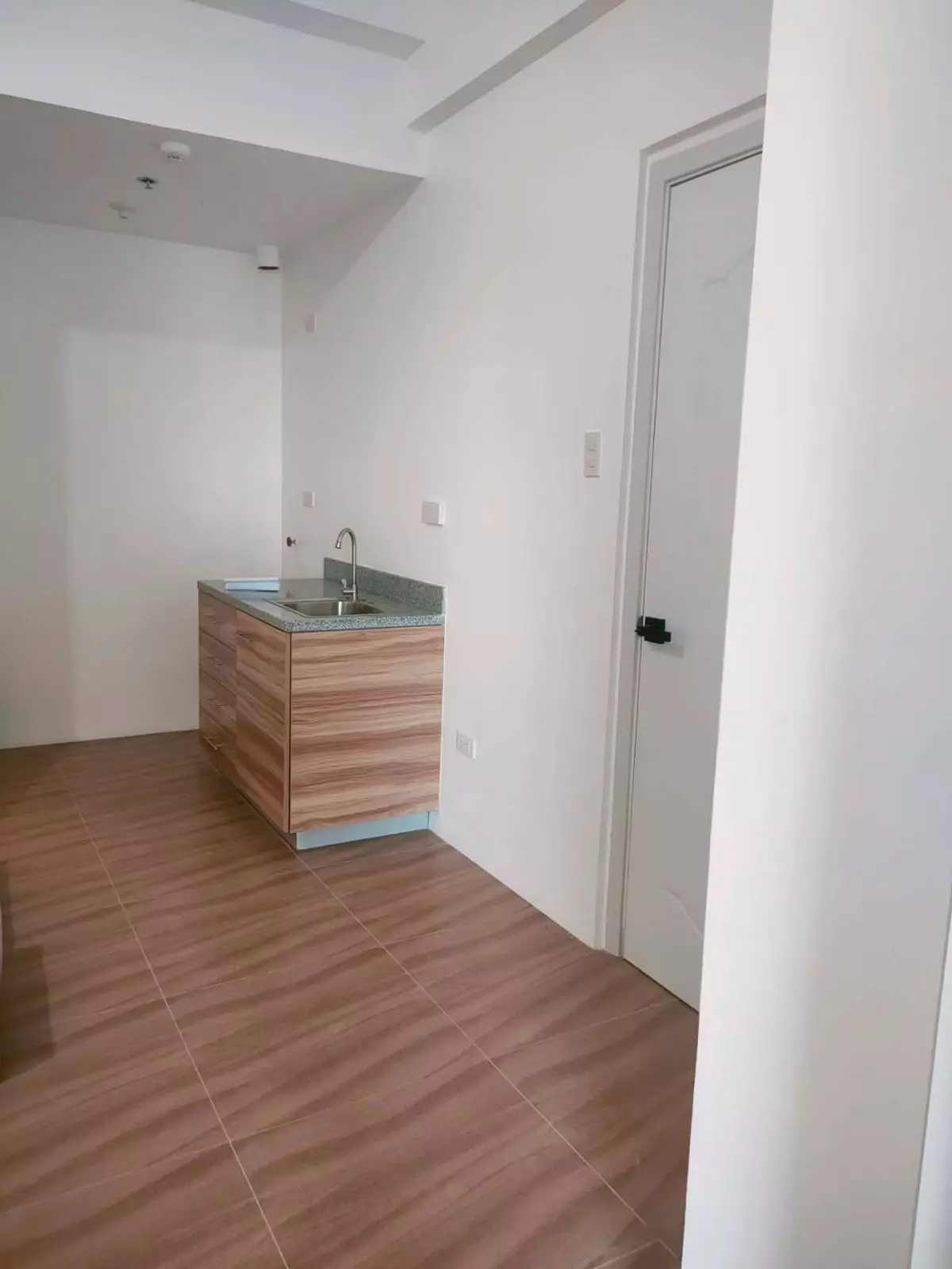 FOR RENT: 1 BEDROOM UNIT IN APPLEONE BANAWA - photo 6