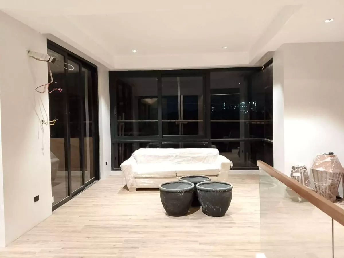 3 Storey House and Lot - photo 4