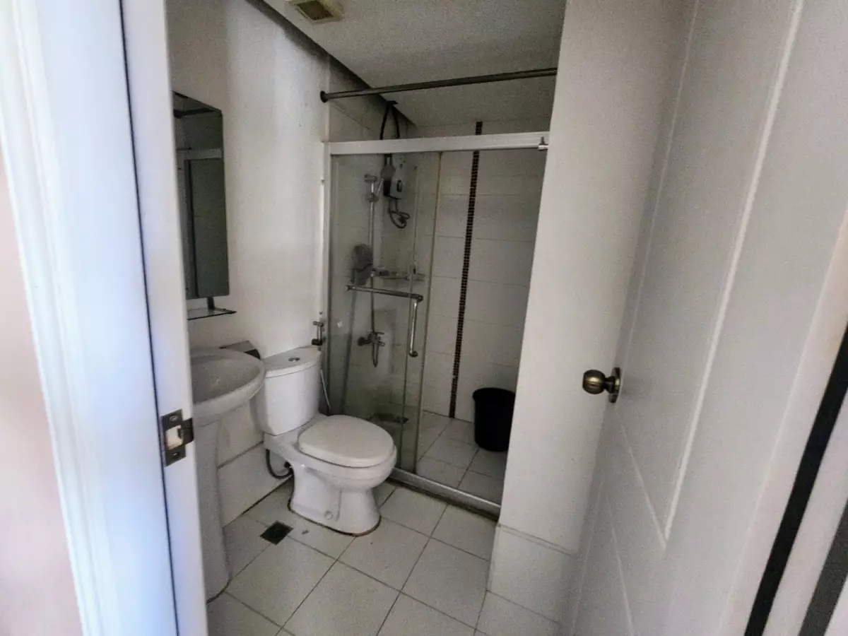 One Bedroom For Rent in Apple One Banawa, Good Shepherd, Banawa City - photo 2