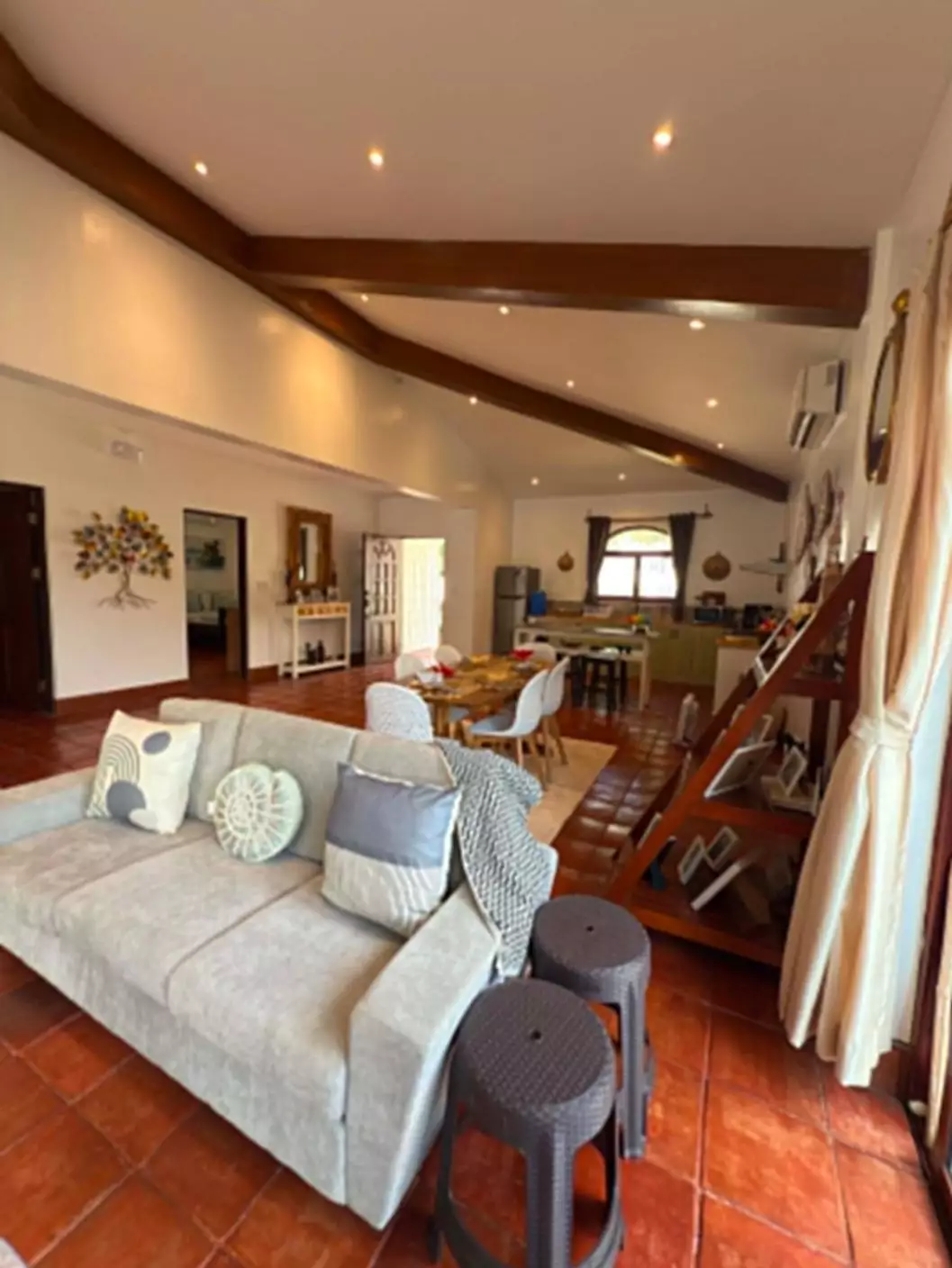 Luxury Single-Storey House & Lot with Pool