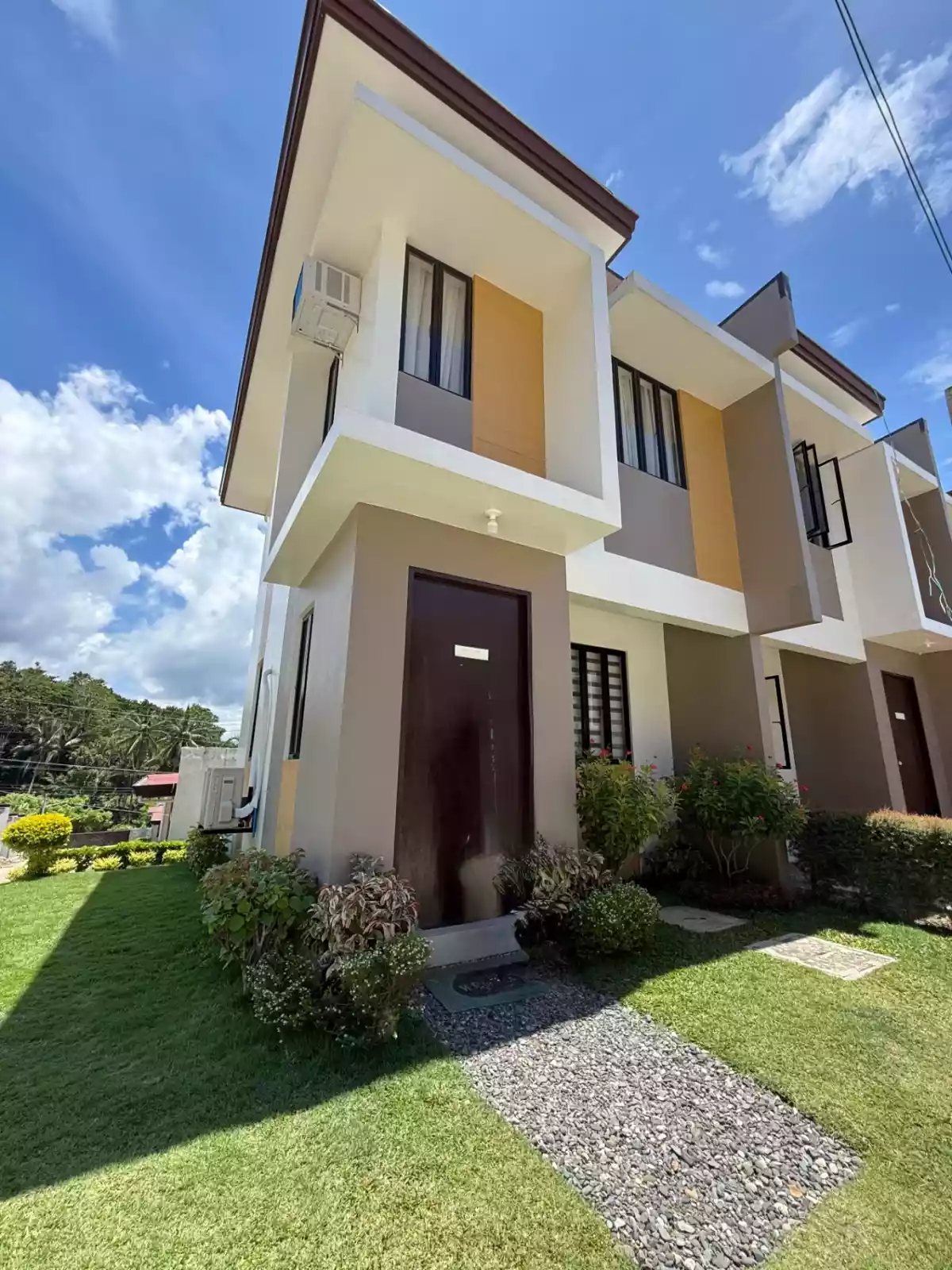 Familia Verde for Assume