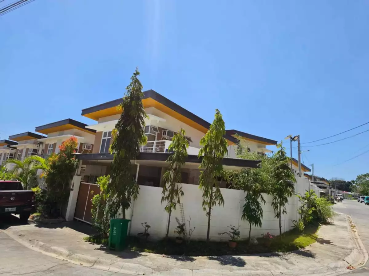 For Sale: House and Lot in Velmiro Uptown Phase 2, Corner Lot - photo 2