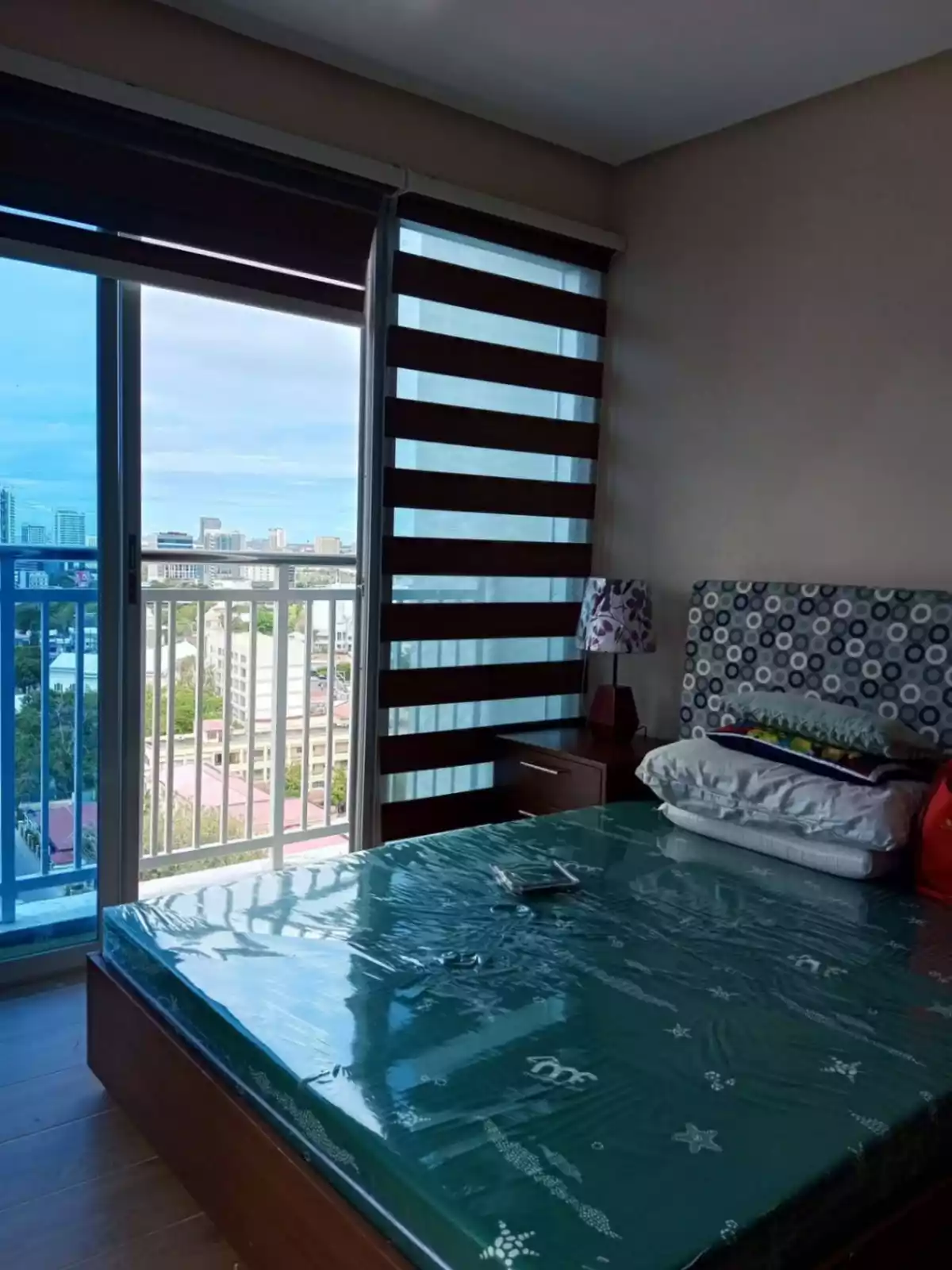 Fully Furnished 1-Bedroom Condo with Parking for Rent – Baseline Residences, Cebu City - photo 5