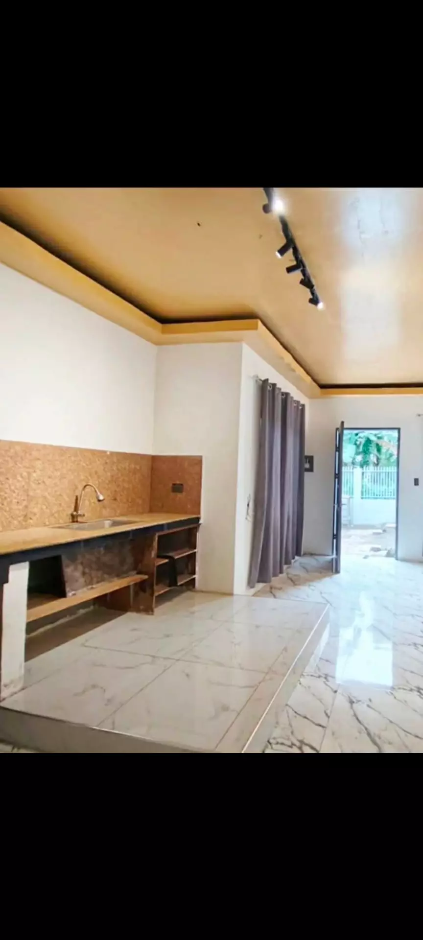 house & lot for sale near notre dame shiena poblacion  polomolok,Socsargen - photo 3