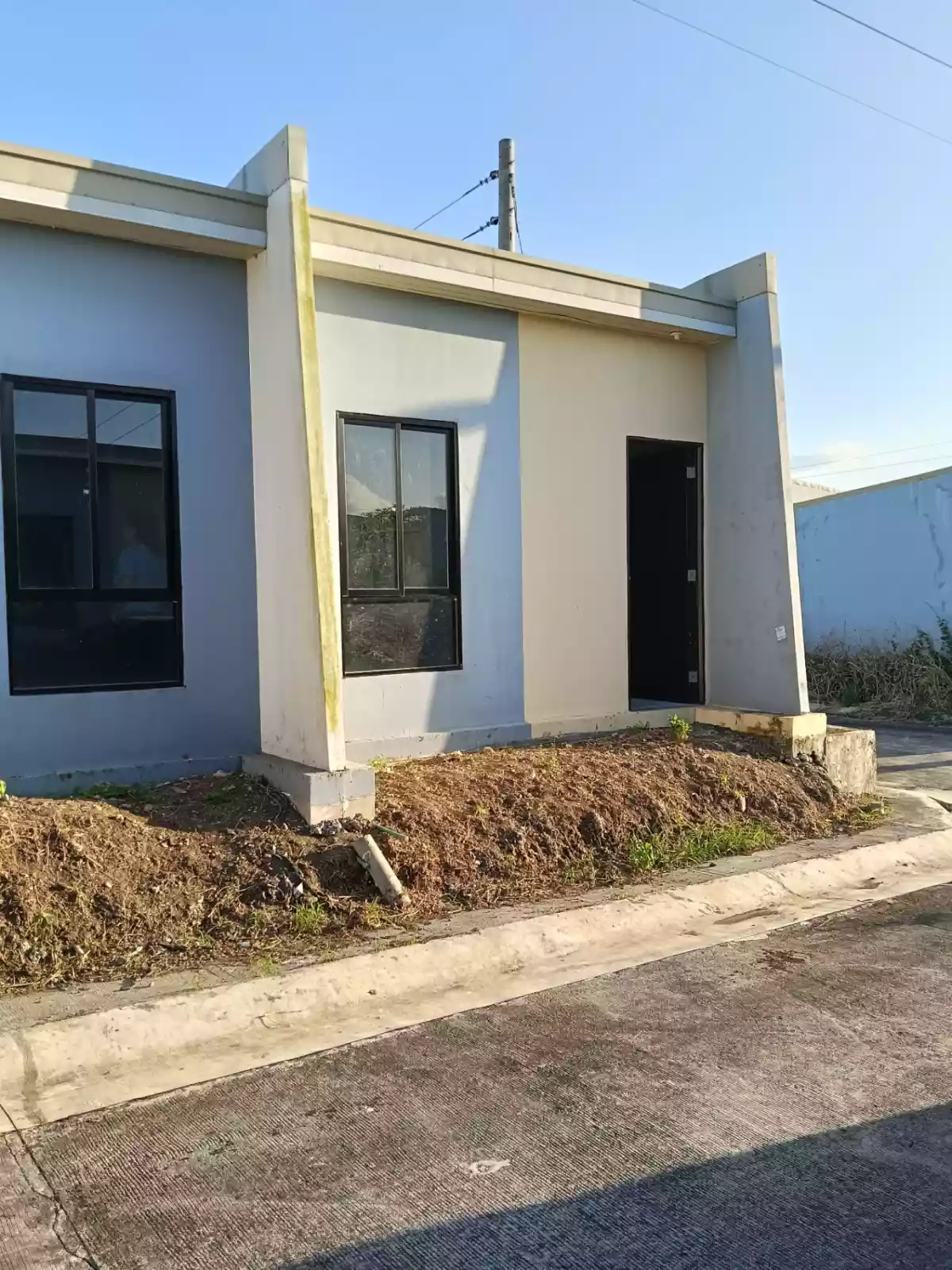 Bungalow House for SALE! - photo 5