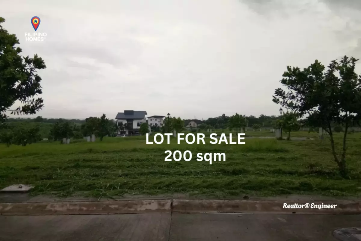 Premier Residential Lot in Riverbend at Santa Rosa Laguna - photo 3