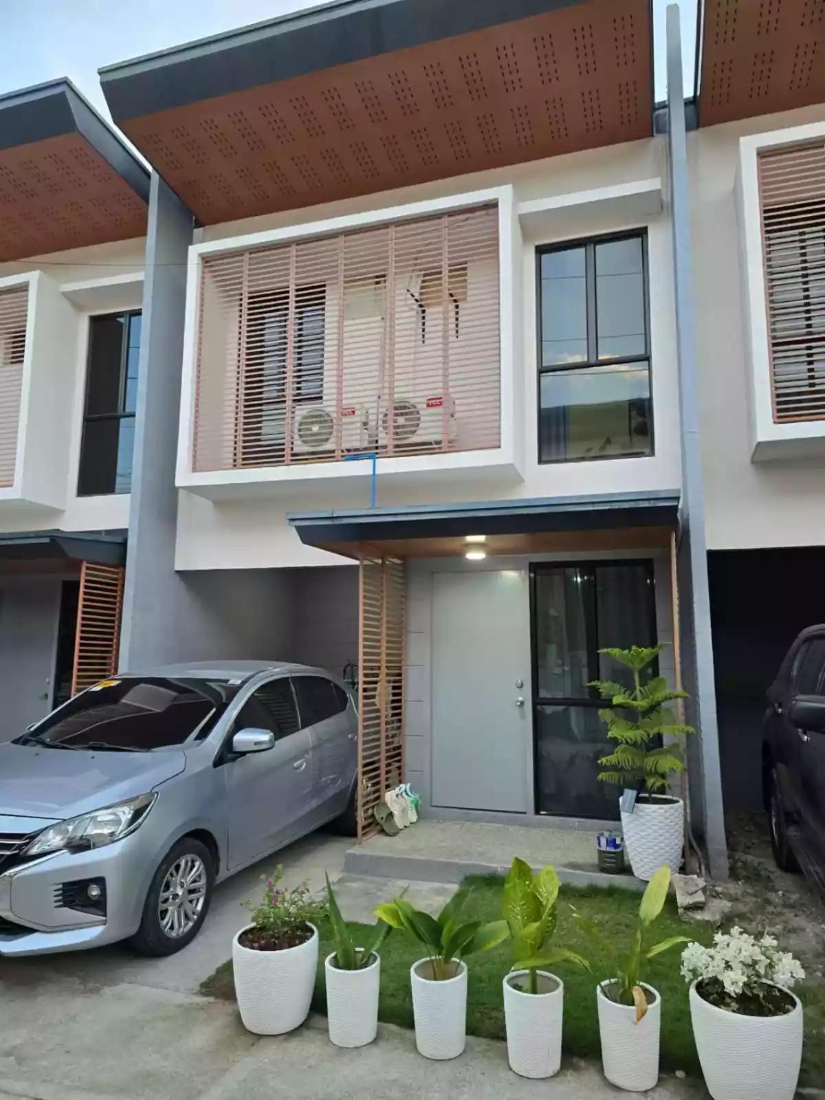 For Rent: 2BR Townhouse in Amoa Compostela