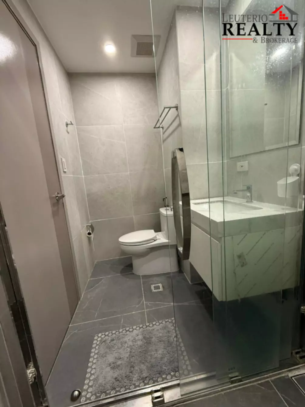 14F UMA RESIDENCES ASSUME BALANCE UNIT — 1 Bedroom in Peñafrancia, Naga City, Camarines Sur — Photo 6
