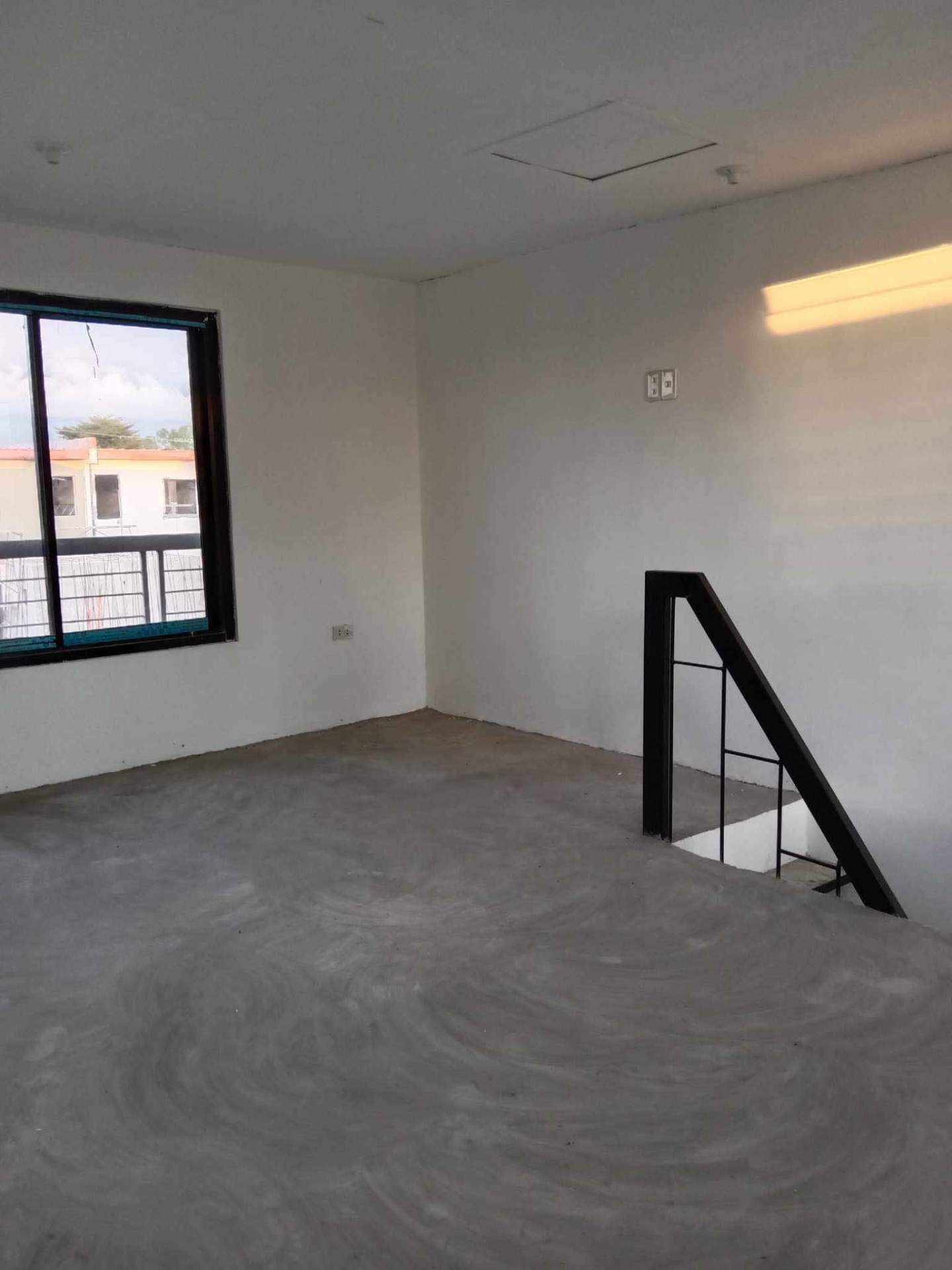 BRIA BETTINA END UNIT - photo 3