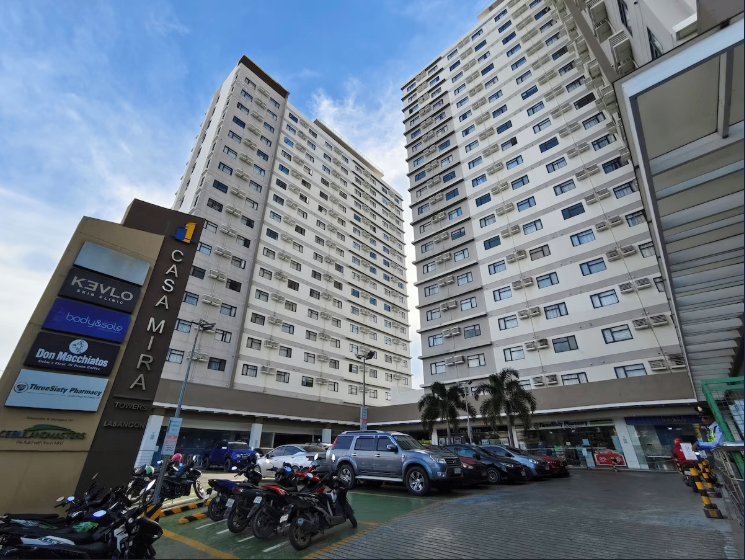 CASA MIRA TOWERS, LABANGON