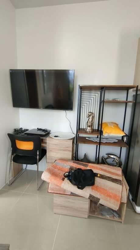 FOR RENT!! 1 BEDROOM CONDO UNIT WITH BALCONY  - photo 5
