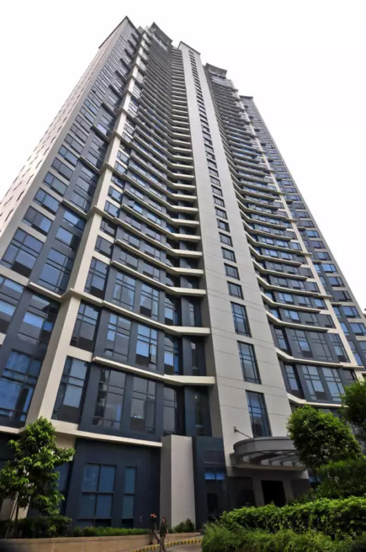 THE BELLAGIO II AT BGC 1 BEDROOM FOR SALE - photo 2