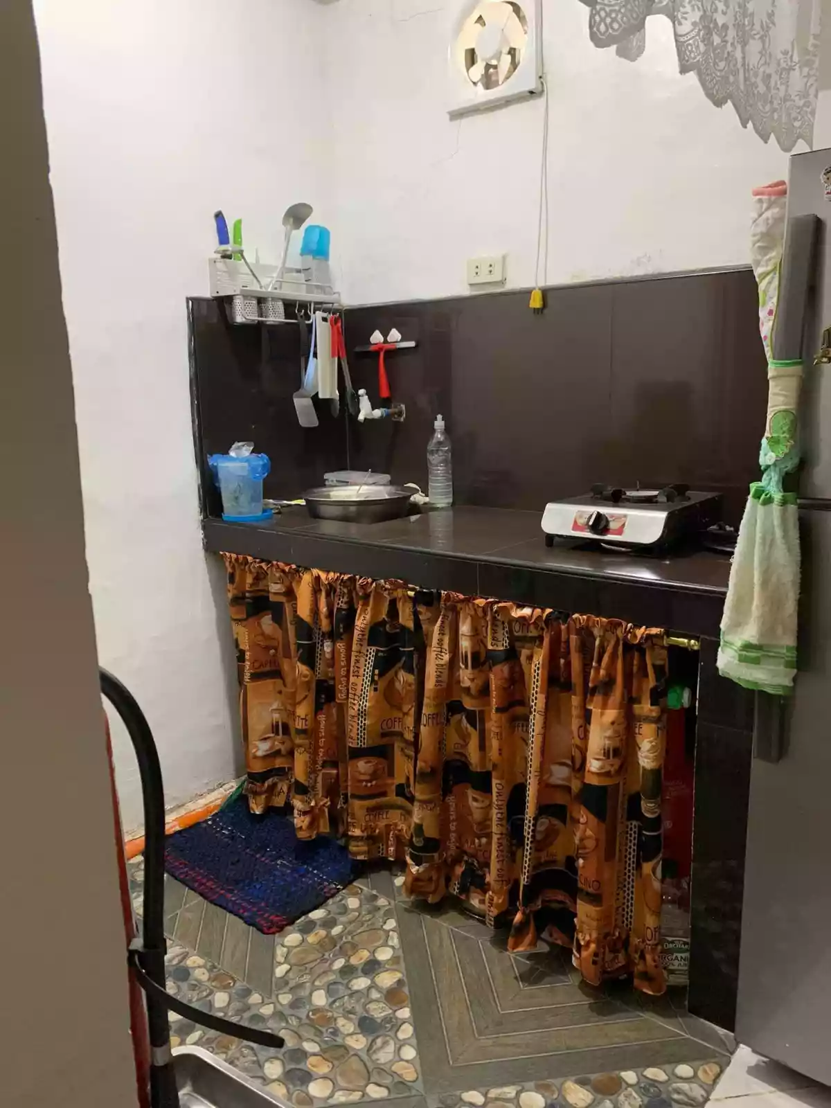 For assume house inside subdivision in mactan  - photo 4