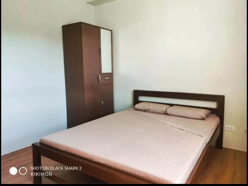 Studio with parking for rent near JY Lahug — Studio in Salinas Drive Extension, Cebu City, Philippines — Photo 7