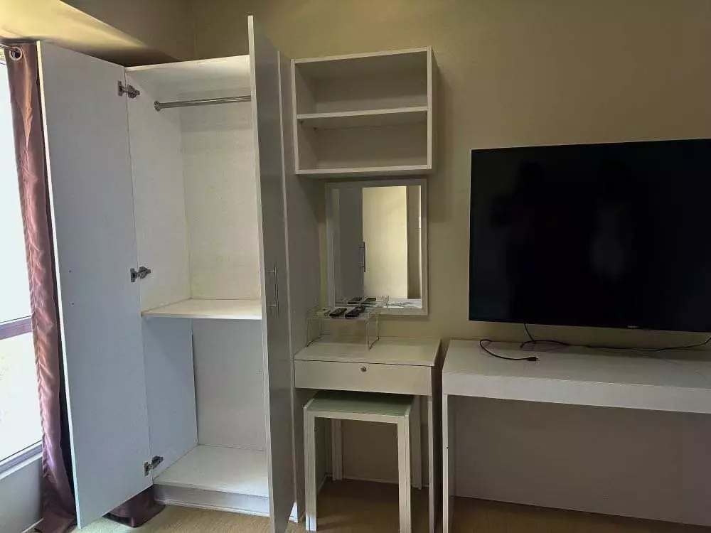 For Sale Studio Unit in Avida Towers  - photo 5