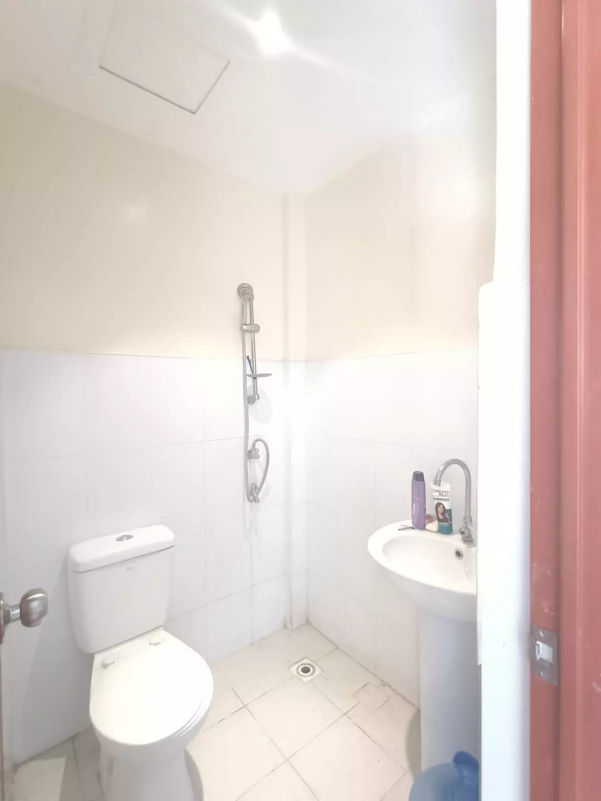 BAYSWATER TALISAY ASSUME — House and Lot in Burgos Street, Talisay, Cebu — Photo 4