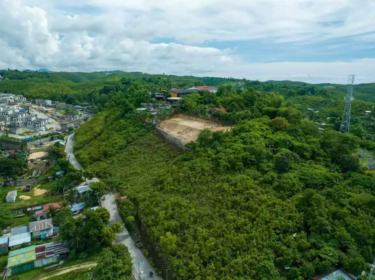 Overlooking view for sale in Liloan — Residential Lot in Liloan, Cebu, Philippines — Photo 4