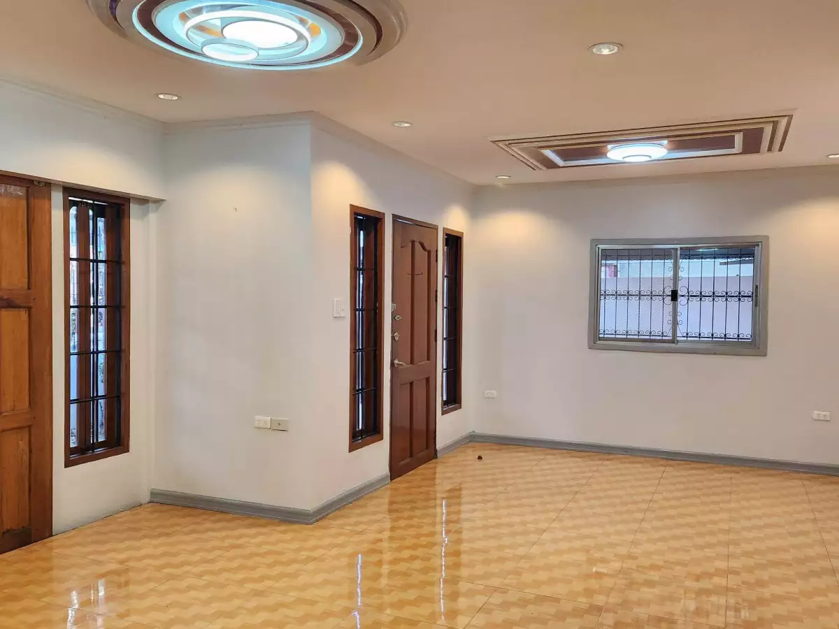 Well-maintained House for Sale in Koronadal!
