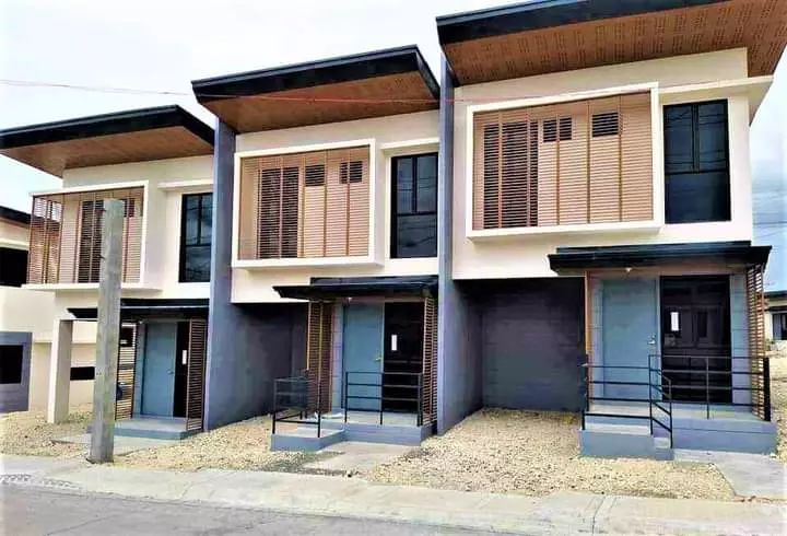 Assume house and lot — House and Lot in Cebu, Philippines — Photo 2