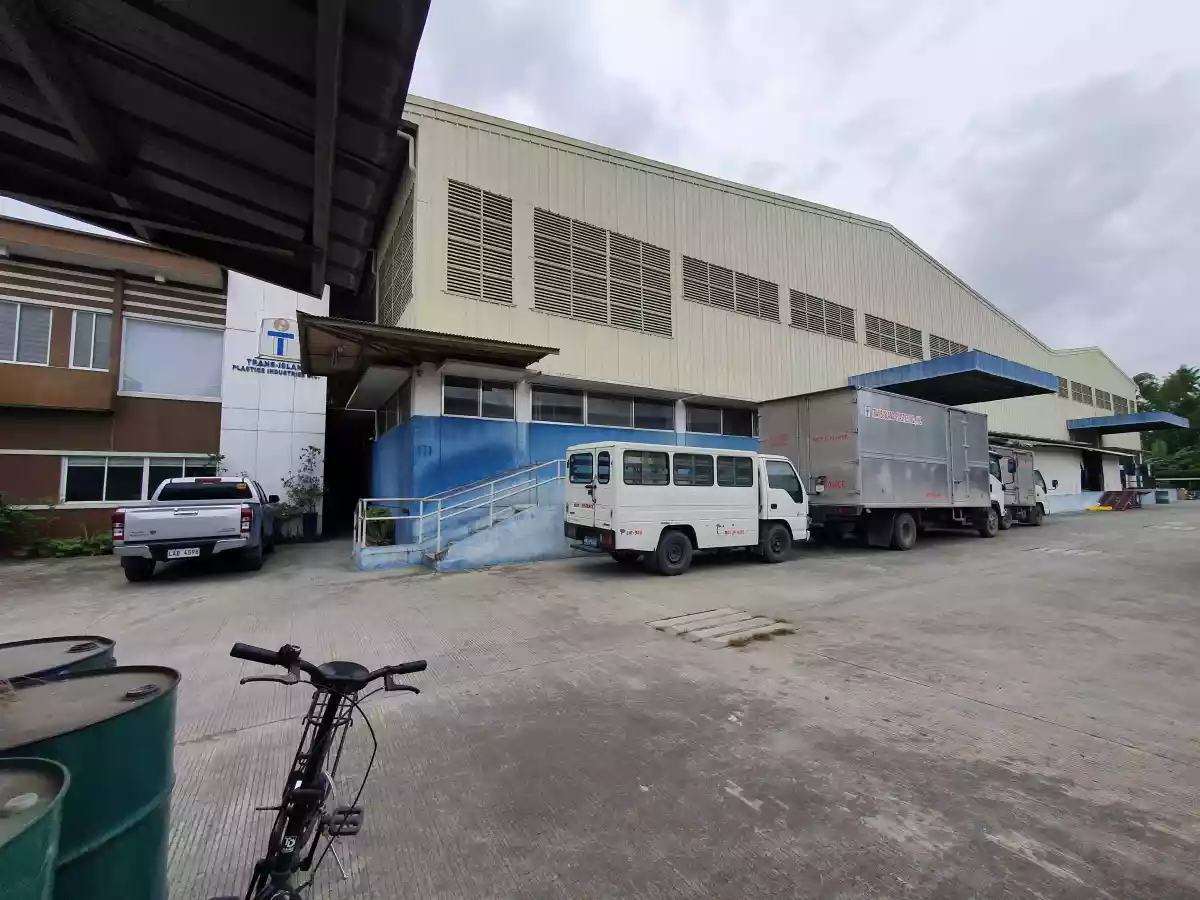 Open photo 14 of 16 — PLASTIC FACTORY FOR SALE