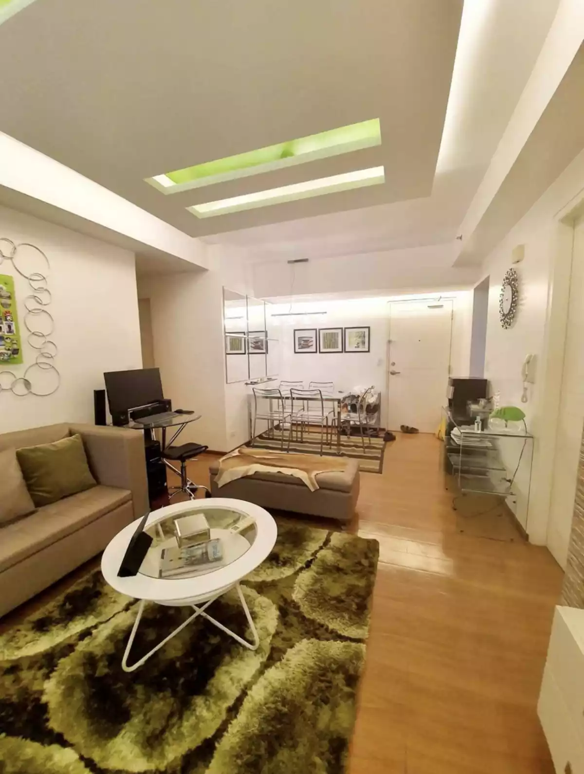 For Sale 2br with Parking — 2 Bedrooms in Cebu City (accross Cebu Business Park), Luz, Cebu City — Photo 3