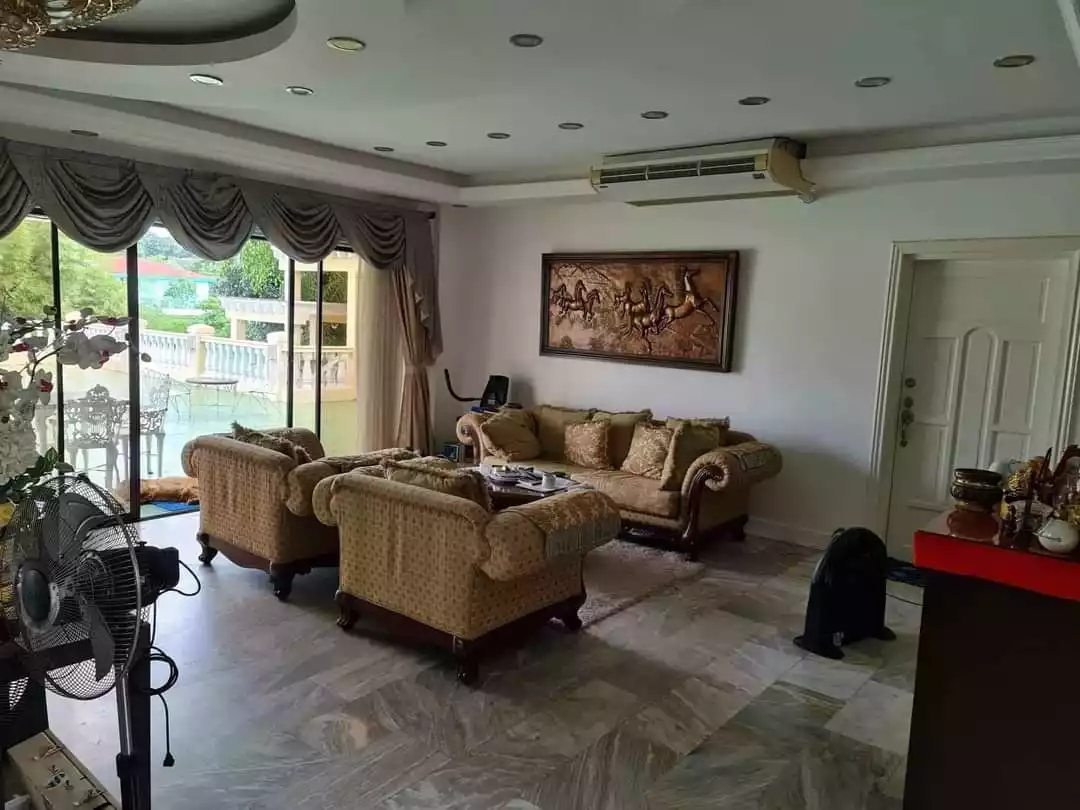 FOR SALE HOUSE & LOT IN NORTH TOWN HOMES — House and Lot in Limonia St, Mandaue City, Cebu — Photo 7