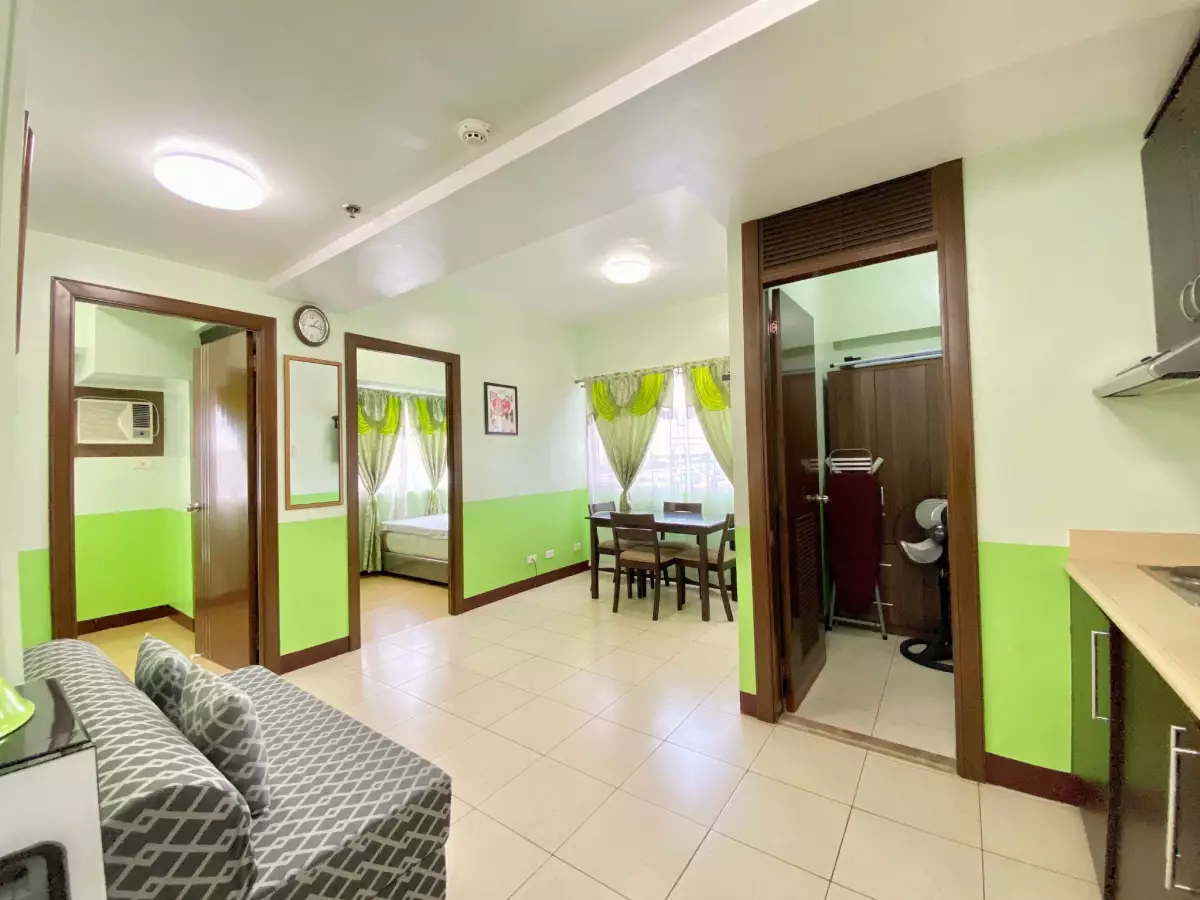 2BR FURNISHED UNIT FOR SALE at Ridgewood Towers near BGC — 2 Bedrooms in Carlos P. Garcia Avenue, Taguig, Metro Manila — Photo 3