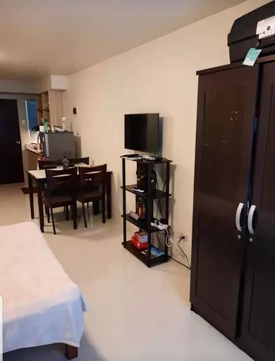Deca homes hernan for assume — Studio in Hernan Cortes Street, Mandaue City, Cebu — Photo 4