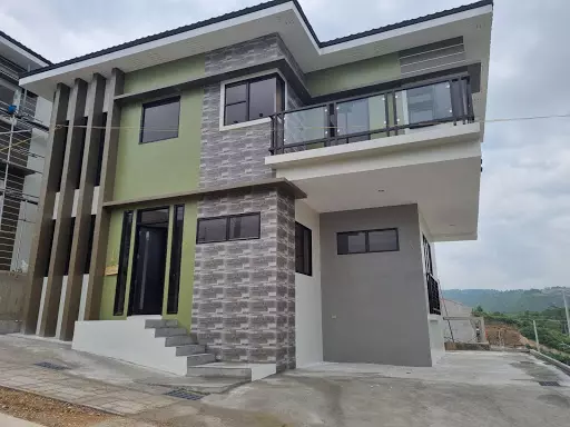 Open photo 13 of 25 — 5 bedroom house and lot in Minglanilla Highlands
