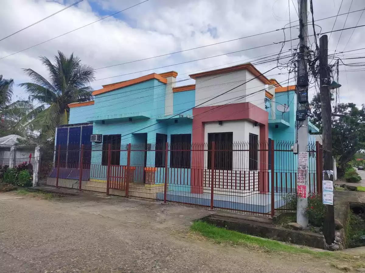 2016 Fully Furnished House with garage and garden — Retirement House in Kabankalan, Negros Occidental, Philippines — Photo 4