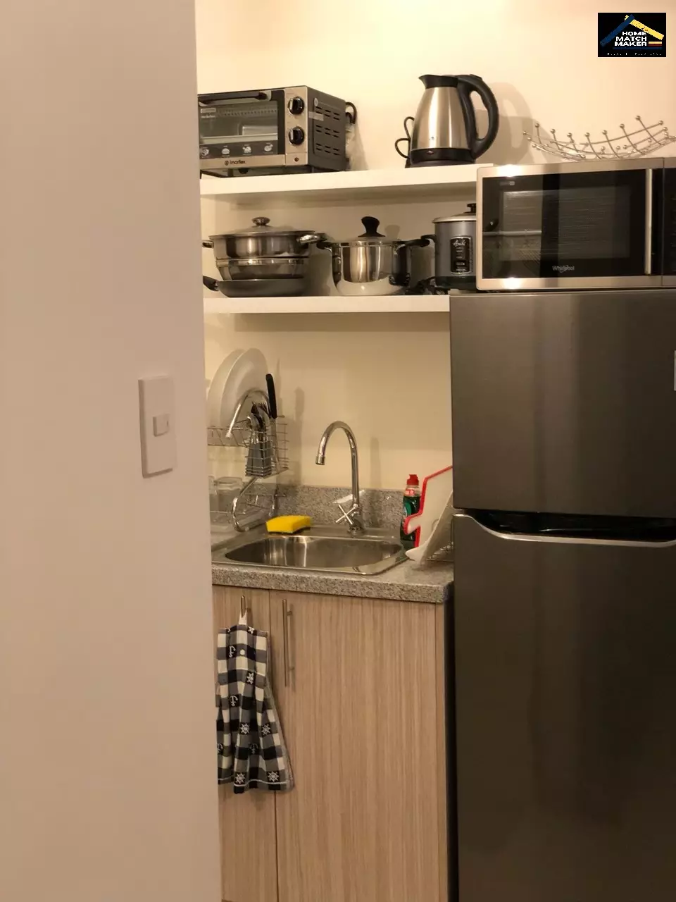 FURNISHED STUDIO for Rent with PARKING — Studio in Labangon, Cebu City — Photo 7